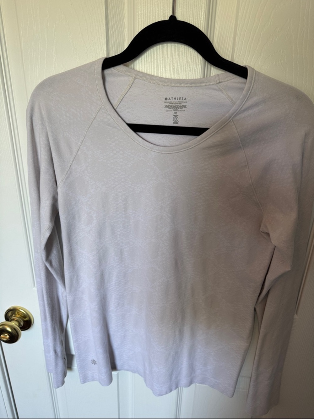 Athleta Speedlight Light Pink Snake Top